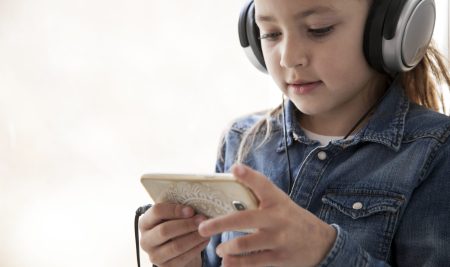 Έτοιμη η πλατφόρμα για τον γονικό έλεγχο στα κινητά των ανηλίκων